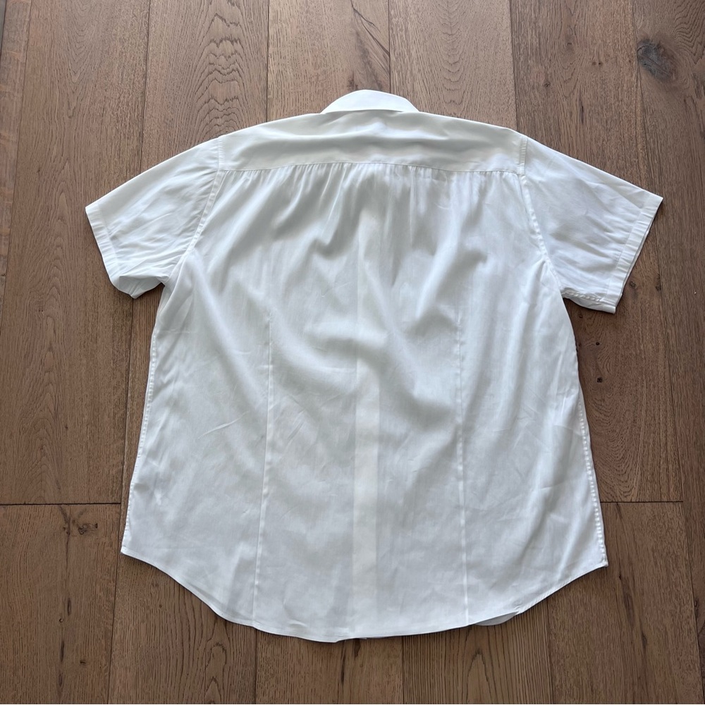 Theory Men’s stretch cotton short sleeve shirt. Excellent condition. Size Large - Picture 6 of 7